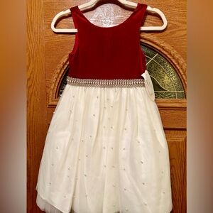 Beautiful Red and white dress for girls. Good for weddings, birthdays, church